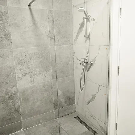 Marta Luxury East Gate Apartment Skopje