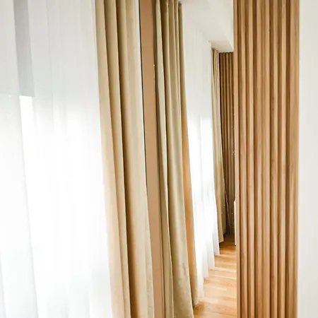 Apartment Marta Luxury East Gate
